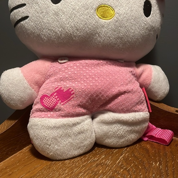 Hello Kitty Backpack - Picture 3 of 14